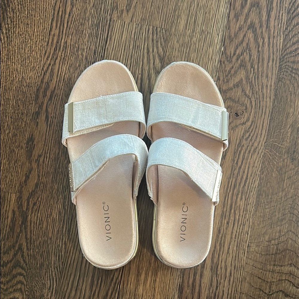 Vionic Cream Slide Sandals